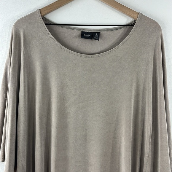 Chicos Travelers Slinky Beige Asymmetrical Tie Waist Dolman Sleeve Top Size M - Picture 5 of 13